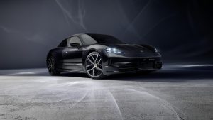 Read more about the article Porsche Unveils Black Edition Models for Taycan & Cayenne in India 