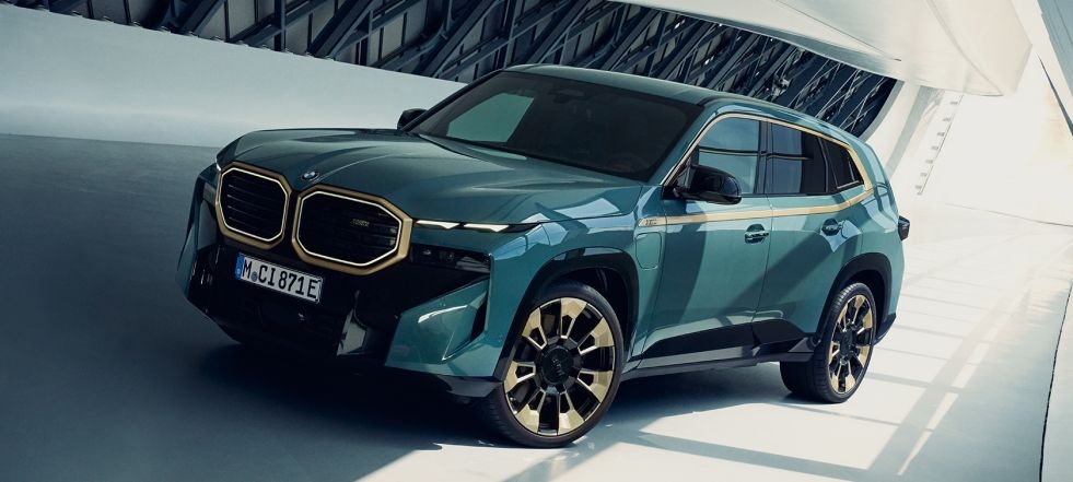 BMW XM Exterior