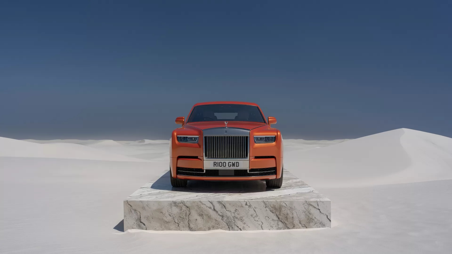 The Rolls-Royce Phantom Series 2 Front