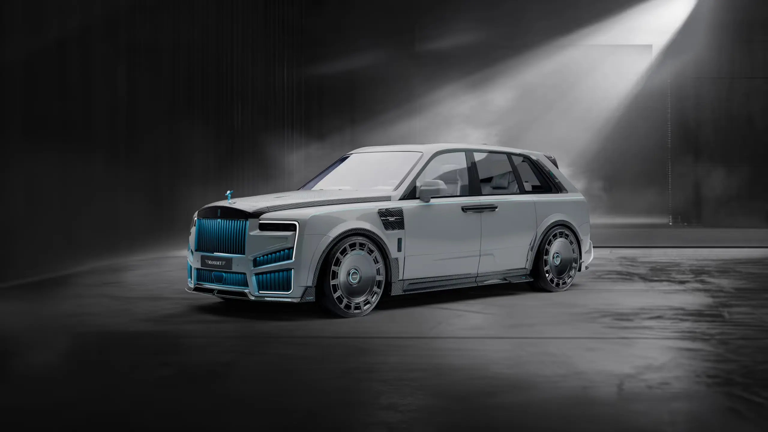 Rolls-Royce Cullinan "Bespoke Mansory Edition"