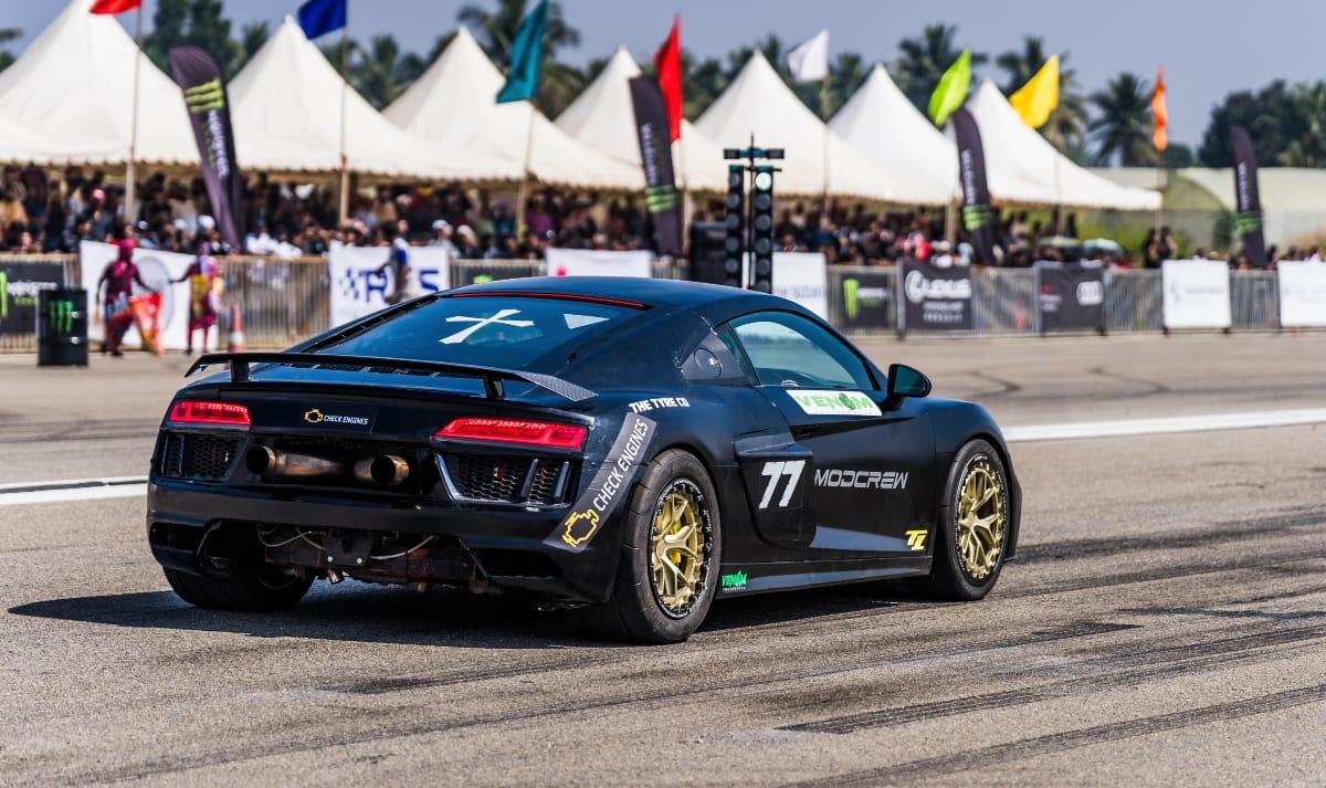 You are currently viewing Audi R8 Sets New India Quarter Mile Record