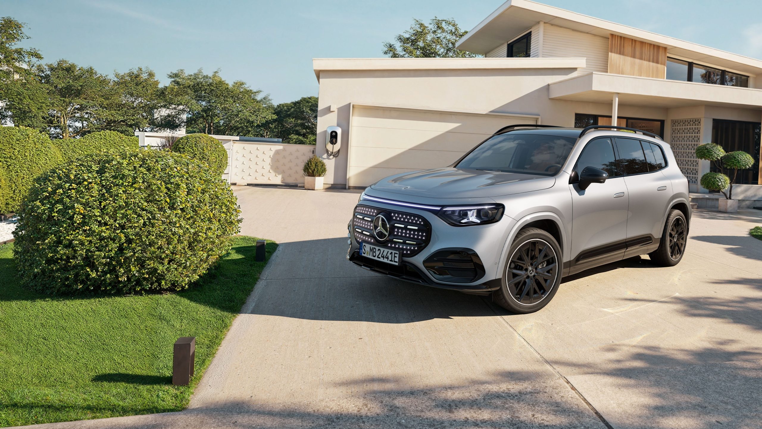 Read more about the article 2026 Update: Mercedes-Benz GLB Electric (2nd Gen) Revealed