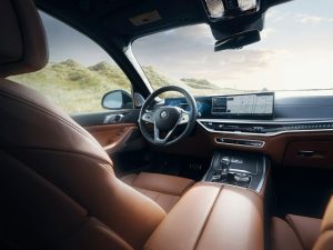 BMW ALPINA XB7 Interior
